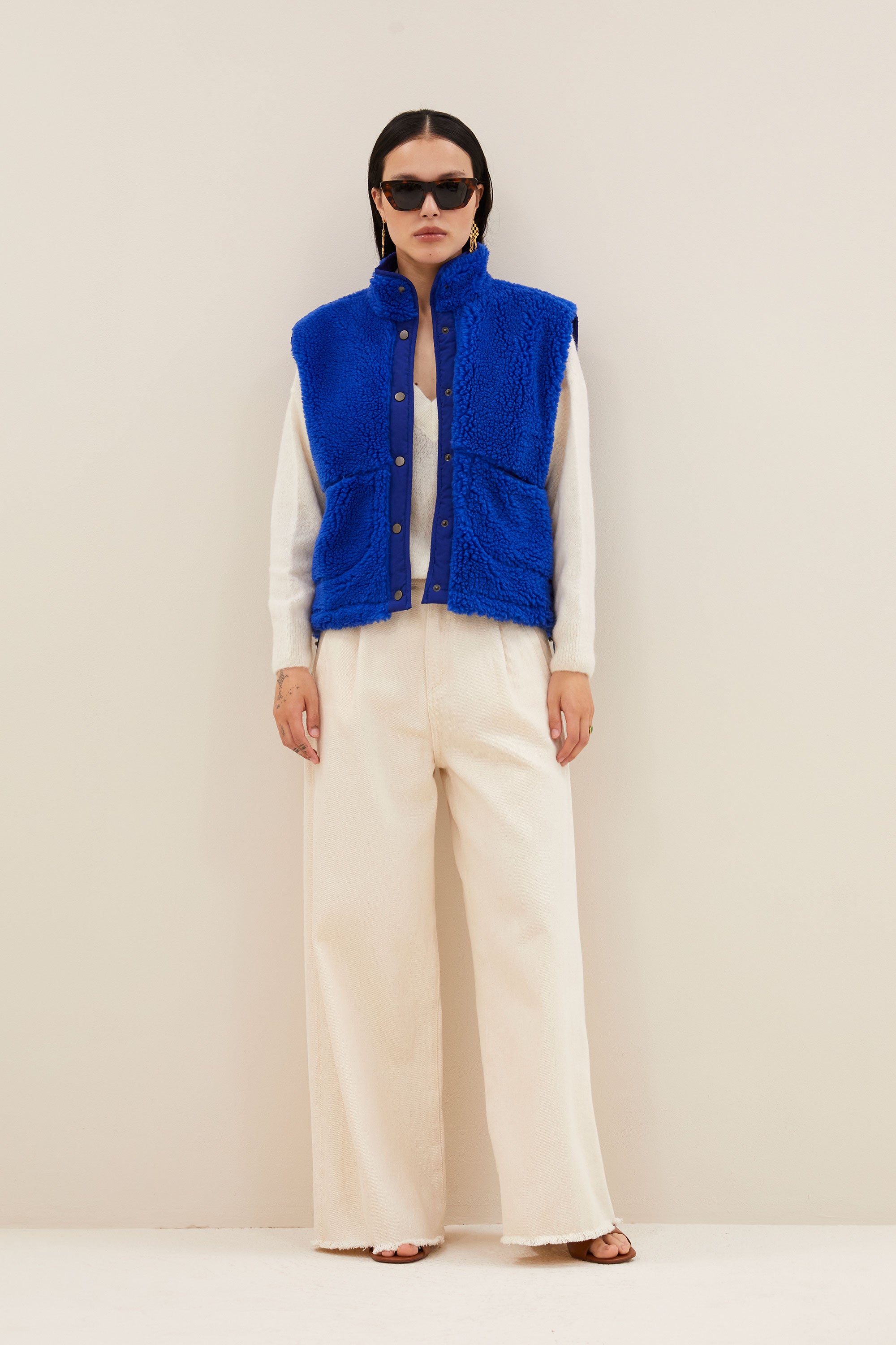 Steve Sleeveless Jacket