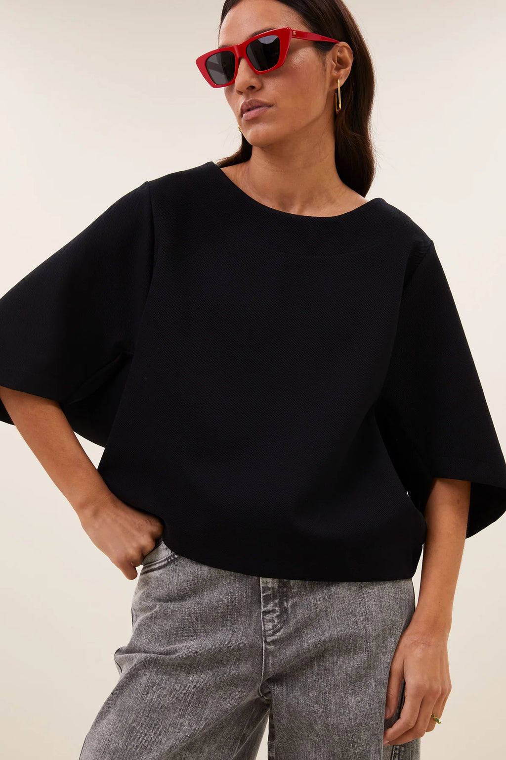 Tess top black