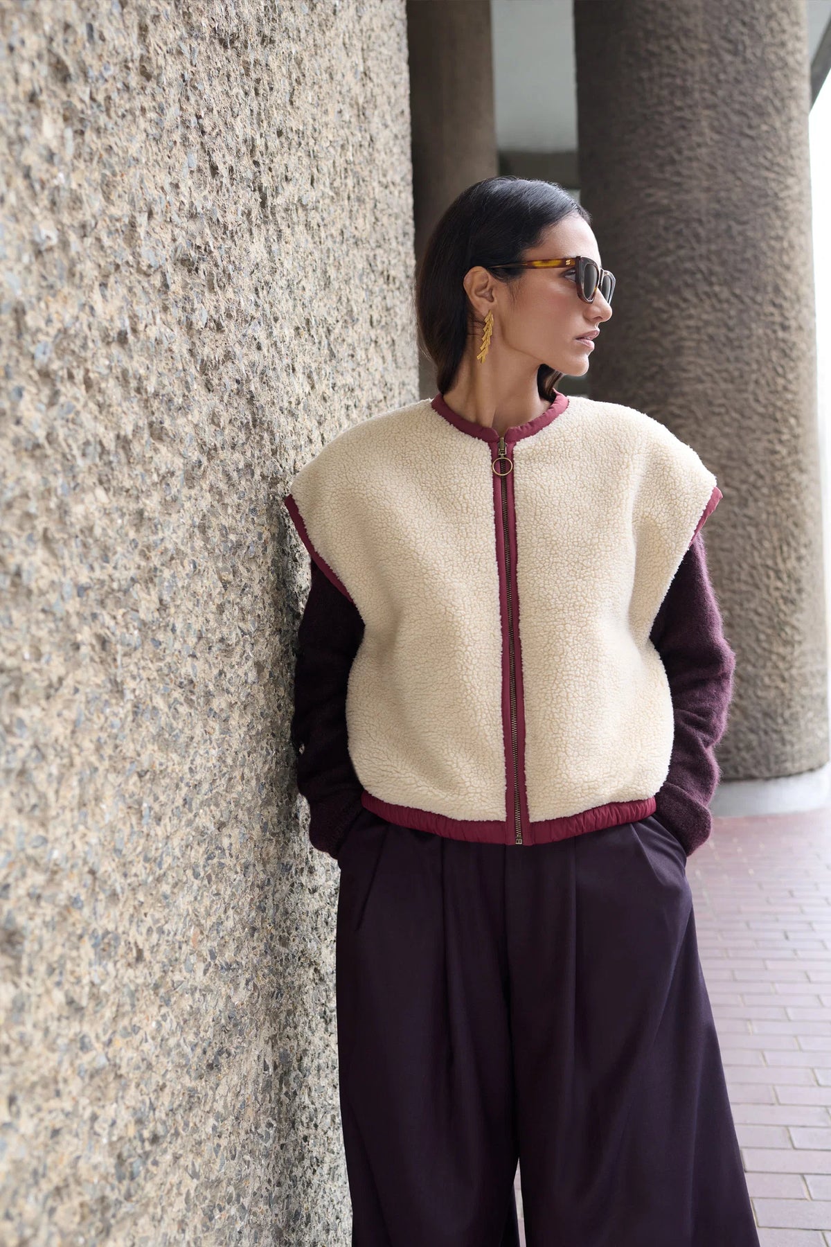 Gio sleeveless jacket wine - Reversible