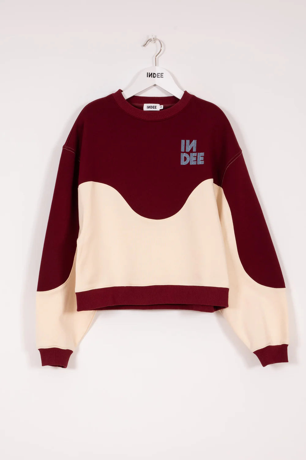 VENUS – Sweatshirt with Embroidery