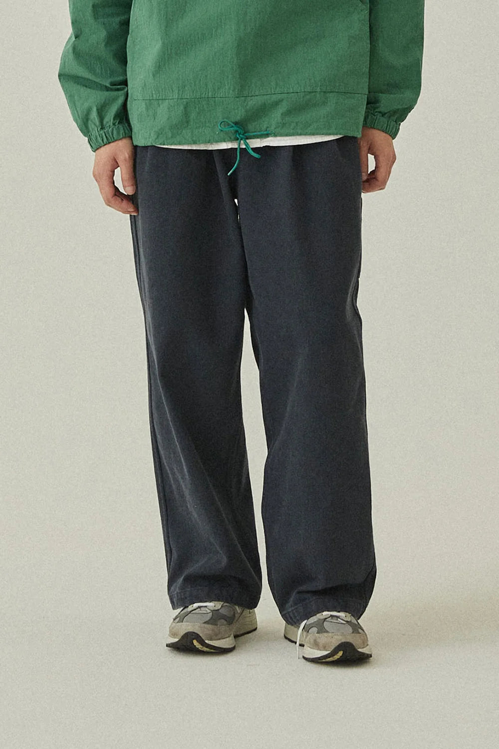 Two tuck wide kation pants dark gray - one size