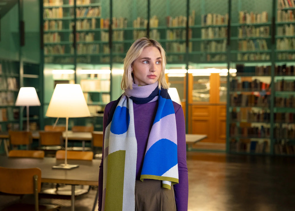 Hyphen kiwi scarf