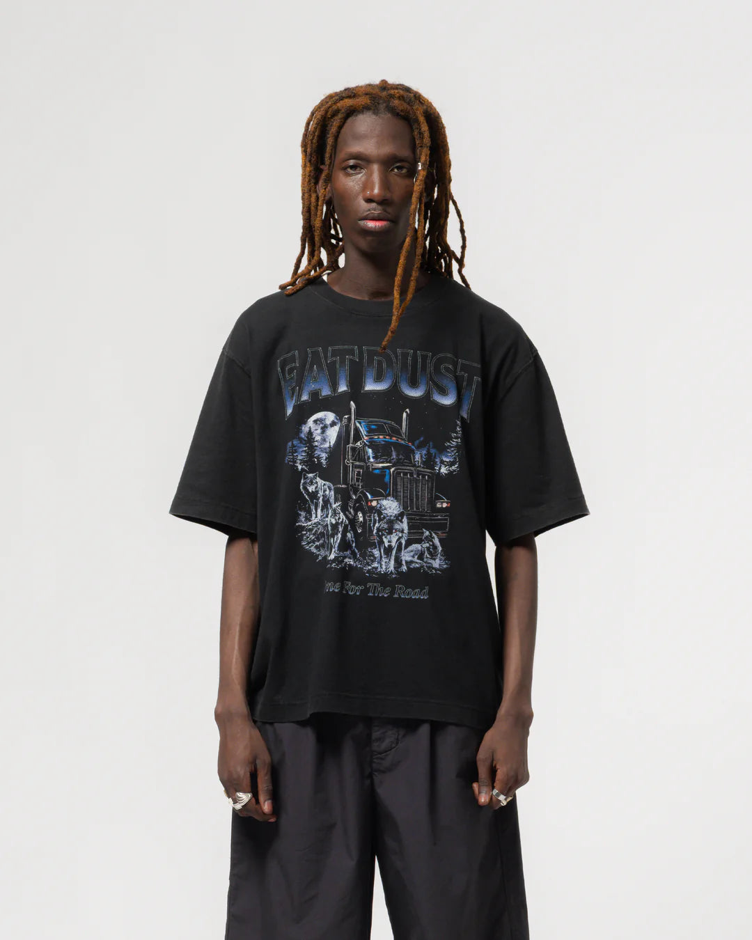 Oversized T-Shirt with Print - wolves